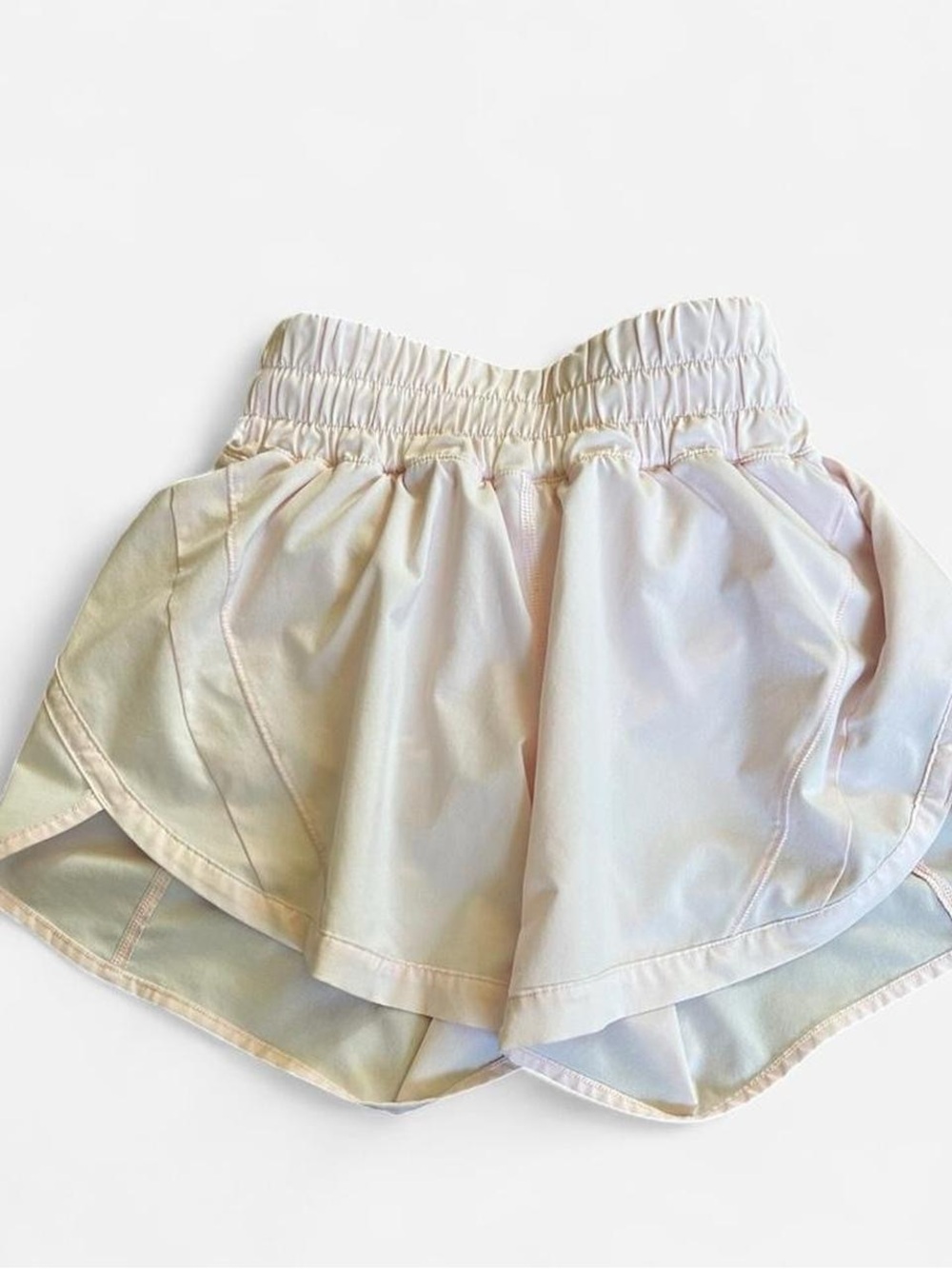 Lululemon baby pink short shorts! size 0